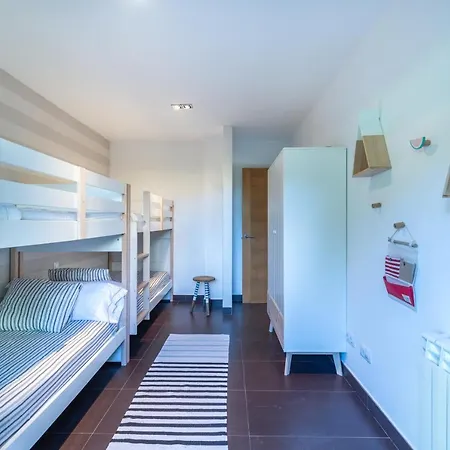 Helloasturias, Casa En Con Piscina, Jardin, Cerca De La Playa. 度假居 *