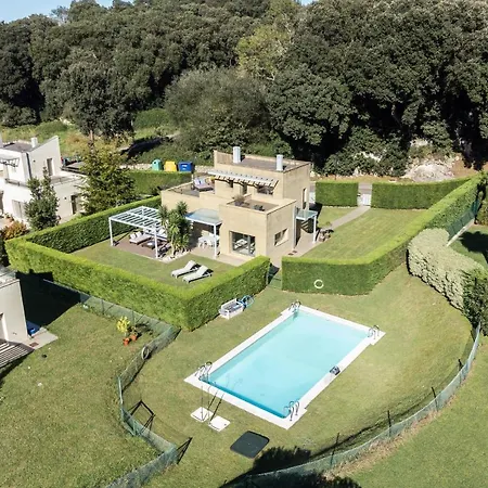 Helloasturias, Casa En Con Piscina, Jardin, Cerca De La Playa. 利亚内斯