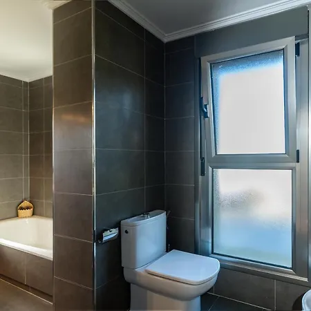 Helloasturias, Casa En Con Piscina, Jardin, Cerca De La Playa. 利亚内斯