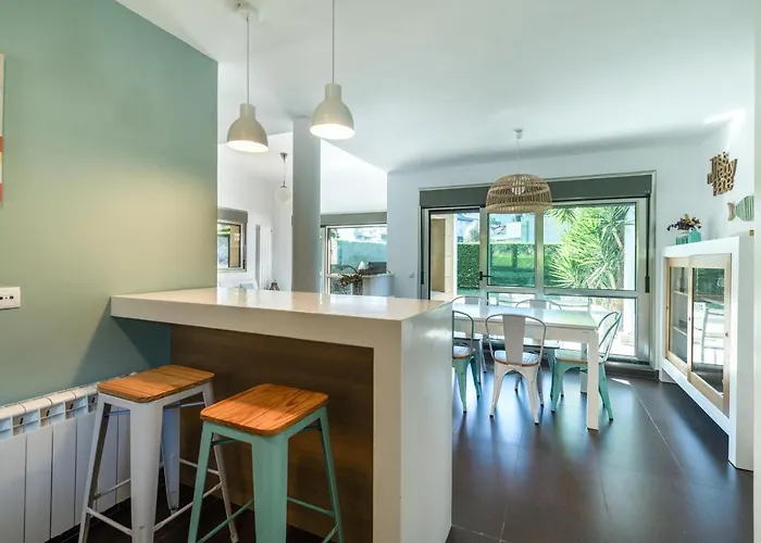 Hébergement de vacances Helloasturias, Casa En Con Piscina, Jardin, Cerca De La Playa. Llanes