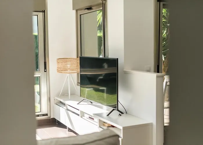 Helloasturias, Casa En Con Piscina, Jardin, Cerca De La Playa. Hébergement de vacances Llanes