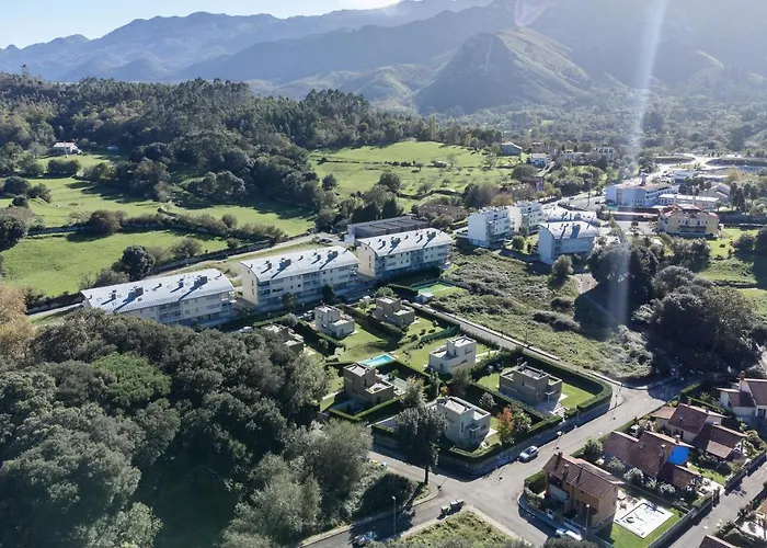 Helloasturias, Casa En Con Piscina, Jardin, Cerca De La Playa. Hébergement de vacances